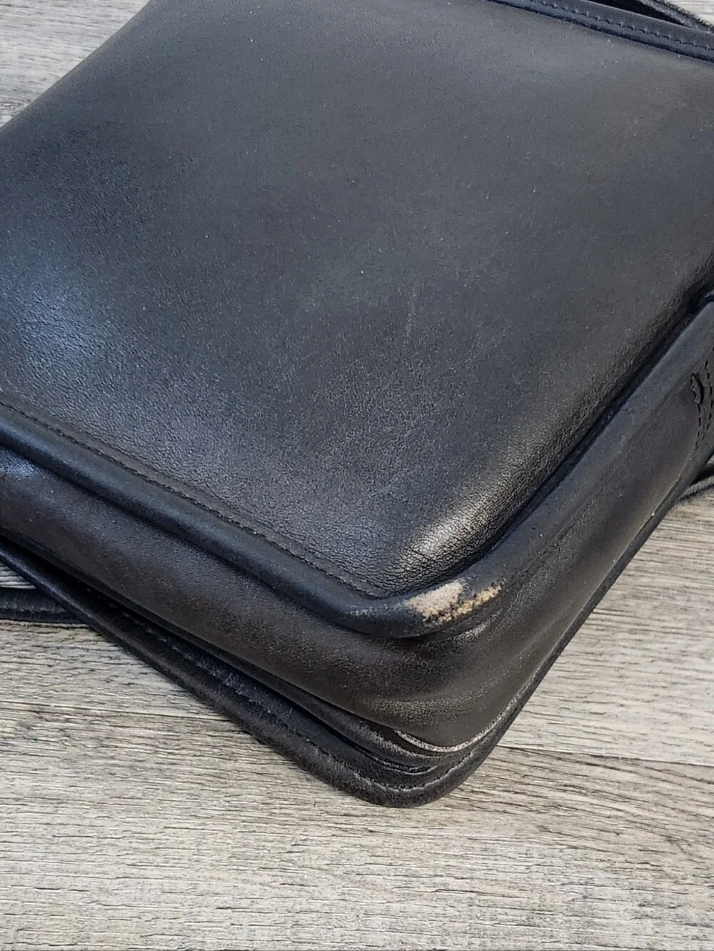 Vintage Coach Black Leather‎ Crossbody Bag